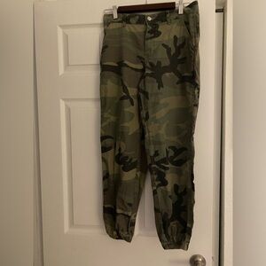 Camouflage Women’s Pants